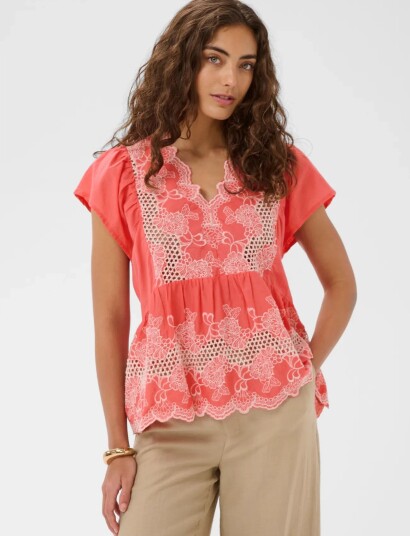 Culture Cudenio Blouse Coral S