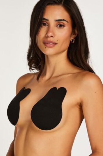 Hunkemöller Selvklebende brystskåler med løft Svart L/XL