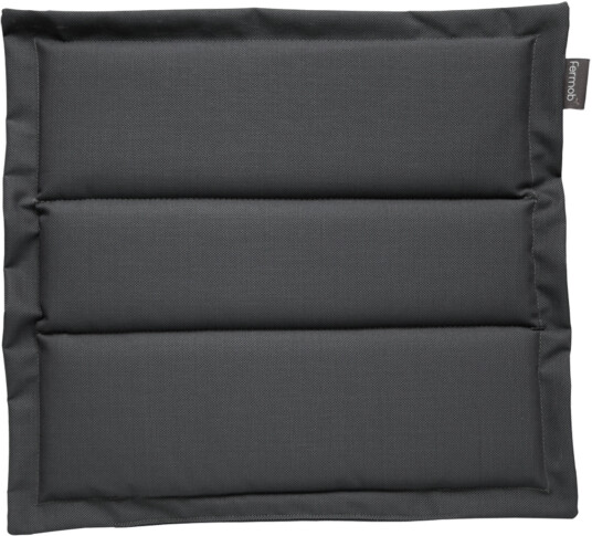 Fermob - Luxembourg Outdoor Cushion 37 X 41 Cm - Midnight Grey - Utendørs Puter Og Dyner - Grå
