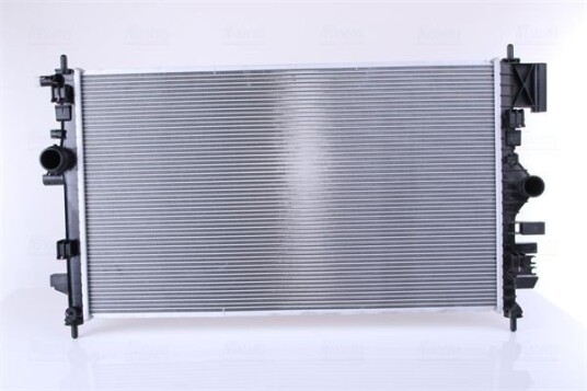 Radiator NISSENS 606047 Radiator NISSENS 606047