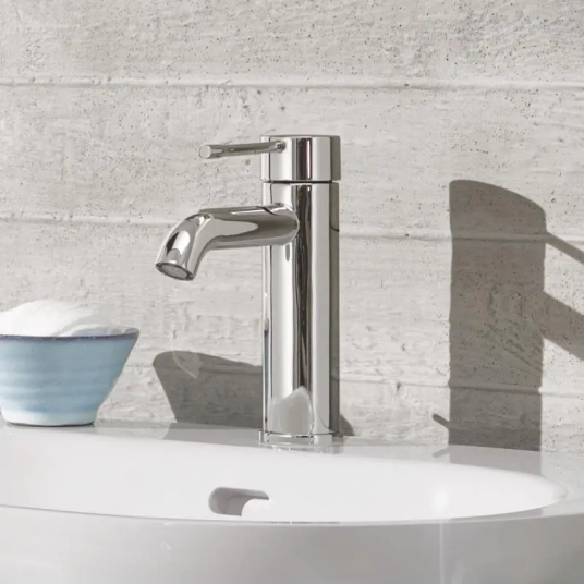 GROHE ESSENCE SERVANTBATTERI SMALL M/OPPLØFTSVENTIL GROHE ESSENCE SERVANTBATTERI SMALL M/OPPLØFTSVENTIL