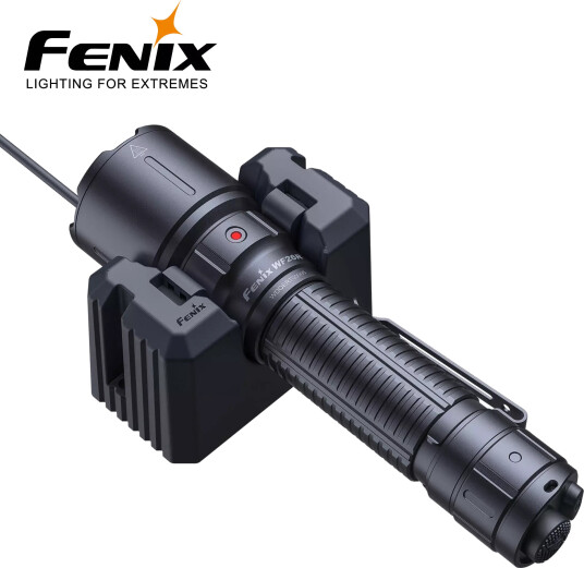 Fenix Håndlykt WF26R 3000 Lumen Fenix Håndlykt WF26R 3000 Lumen