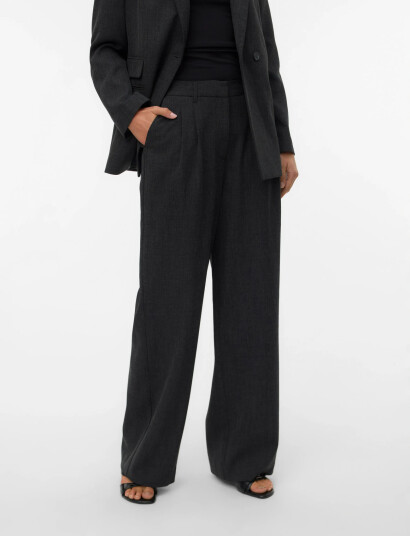 Vero Moda Vmbestie Mw Wide Dad Pant Noos - Grey - 38 x 32 Vero Moda Vmbestie Mw Wide Dad Pant Noos - Grey - 38 x 32