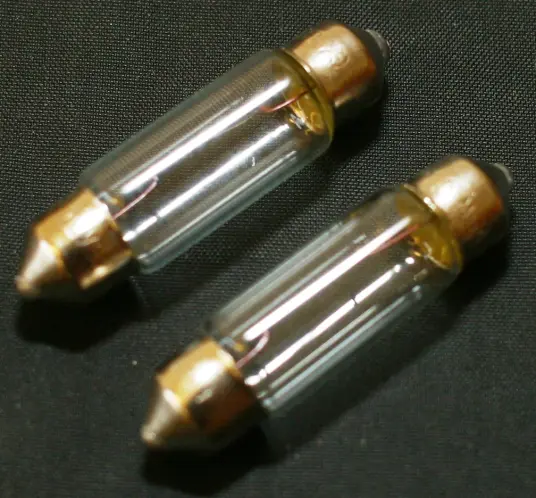 Eufab Lyspære 2pk 12v 5w SV8.5 11x38mm Eufab Lyspære 2pk 12v 5w SV8.5 11x38mm