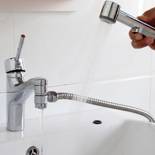 CELESTE BIDET-SETT M/VEGGHOLDER KROM