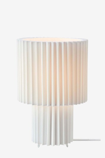 Markslöjd Bordlampe Catis 1L 32cm Hvit Markslöjd Bordlampe Catis 1L 32cm Hvit