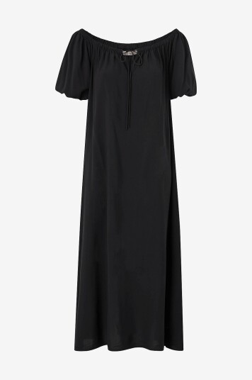 Costamani Kjole Baloo Off Shoulder Svart Costamani Kjole Baloo Off Shoulder Svart