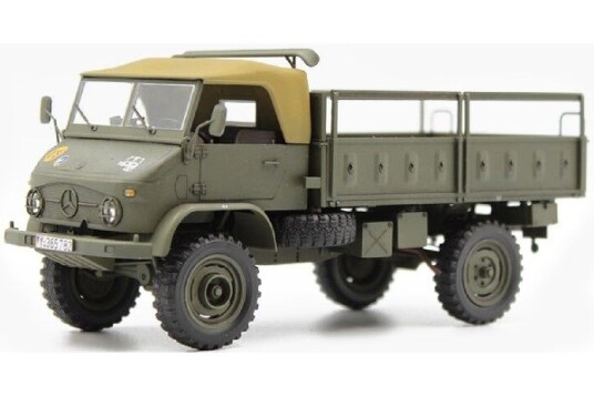 Revell Unimog 404 S i skala 1:35