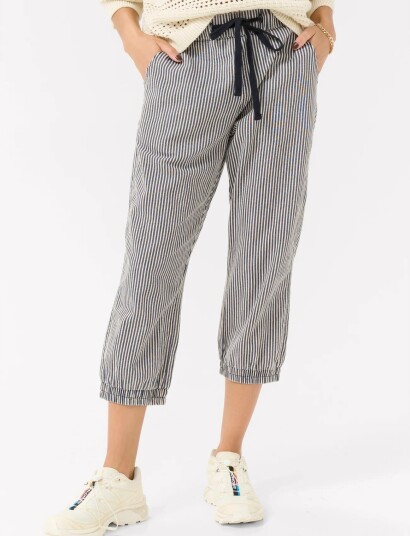 Kaffe Kanaya Striped Capri Pants   Blue   34