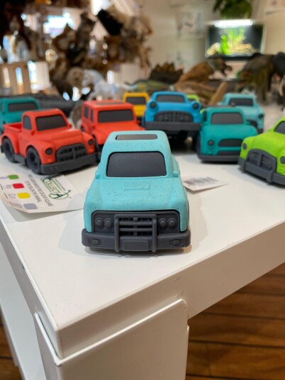 Geng Feng Toy Cars Bioplastic