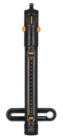 Fiskars - X-series™ vannspreder pendlende S-M 55,2 cm svart