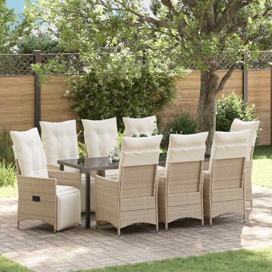 9-delt hage spisesett med puter i beige poly rattan.