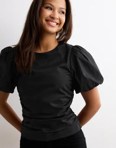 Nelly Svart The Cutest Blouse