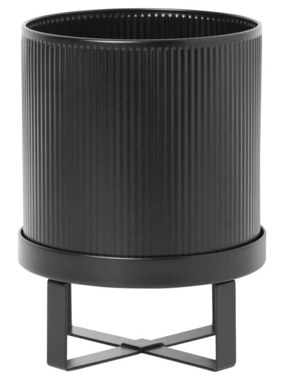 ferm LIVING Bau blomsterpotte small Ø18 cm Svart ferm LIVING Bau blomsterpotte small Ø18 cm Svart