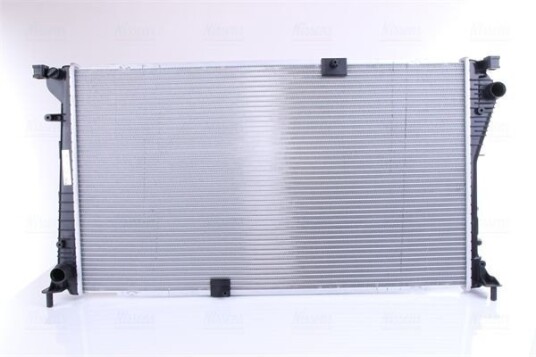 Radiator NISSENS 630709