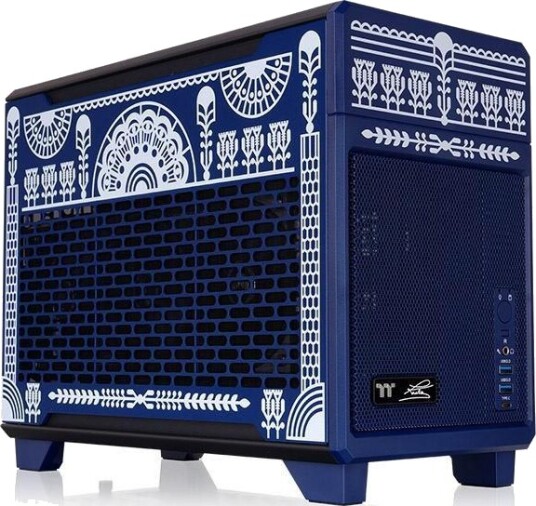 Thermaltake TR100 Koralie Edition Mini-Tårn Kabinett Cobalt Blå Thermaltake TR100 Koralie Edition Mini-Tårn Kabinett Cobalt Blå