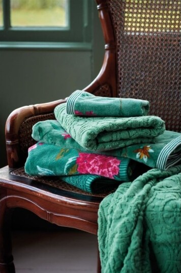 Pip Studio Les Fleurs Green 30X50 Pip Studio Les Fleurs Green 30X50