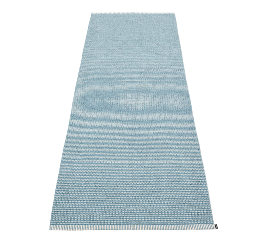 Pappelina Mono matte blå tåke 70x200 cm
