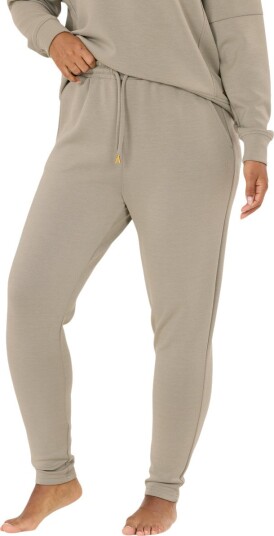 Athlecia Jacey V2 W Sweat Pants LAUREL OAK 46 Athlecia Jacey V2 W Sweat Pants LAUREL OAK 46