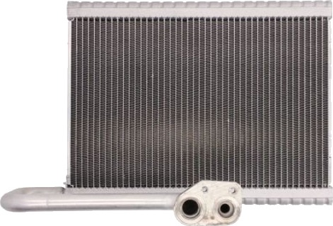 Fordamper, klimaanlegg THERMOTEC KTT150049