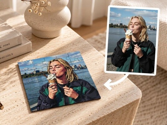 Trepuslespill med eget bilde som kunstverk
