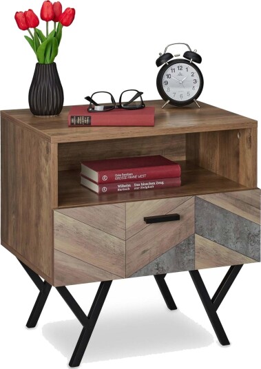 Nattbord i industriell stil