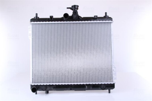 Radiator NISSENS 67495