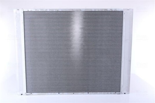 Radiator NISSENS 64325