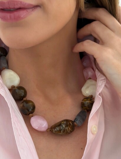 Bud to rose Molto Resin Necklace Pink Multi/patterned ONE SIZE Bud to rose Molto Resin Necklace Pink Multi/patterned ONE SIZE