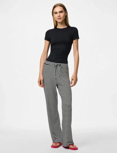 Pieces Pclaya Mw Wide Pants Jrs Noos Black XS Pieces Pclaya Mw Wide Pants Jrs Noos Black XS