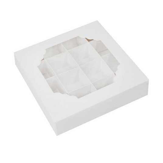 Hvit Konfekteske M/vindu 15x15x3,5cm Pk/10 