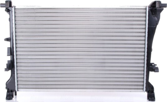 Radiator NISSENS 606810