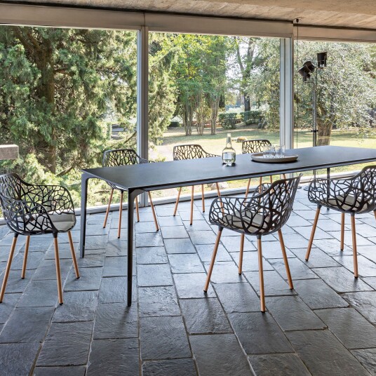 Fast Forest Spisestol Iroko/Powder Grey