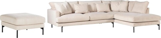 Menard 4 seters Høyrevendt L formet Sjeselongsofa + Fotskammel i Manchester   Beige