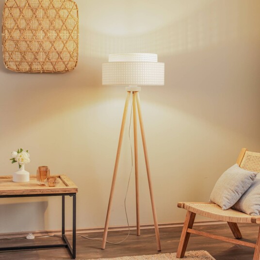 Duolla Gulvlampe Boho tre bein krem-hvit/rotting