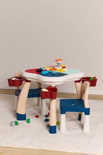 Cloudberry Castle Aktivitetsbord med Stoler Blue Cloudberry Castle Aktivitetsbord med Stoler Blue