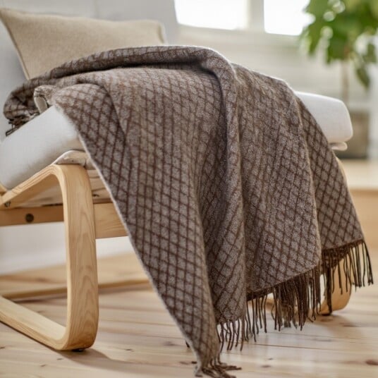 Nordstrand Home Ullpledd   100% ull   130x200 cm   Oslo Mel brun
