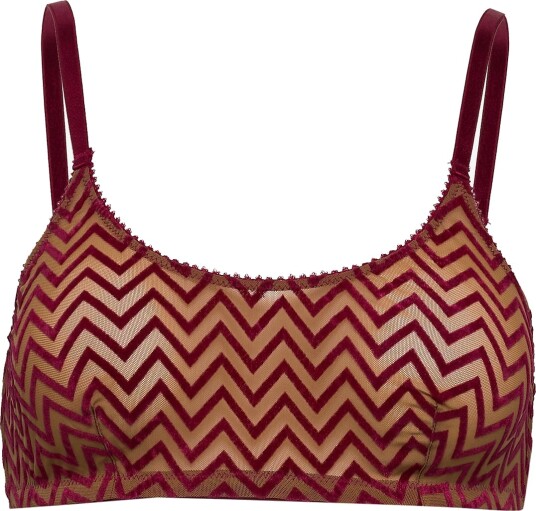 Underprotection | Dina Bandeau | XS