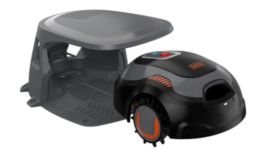 Svart & Decker BCRMW123-QW Robotic Lawnmower med Self-clean function & garage 700 m²