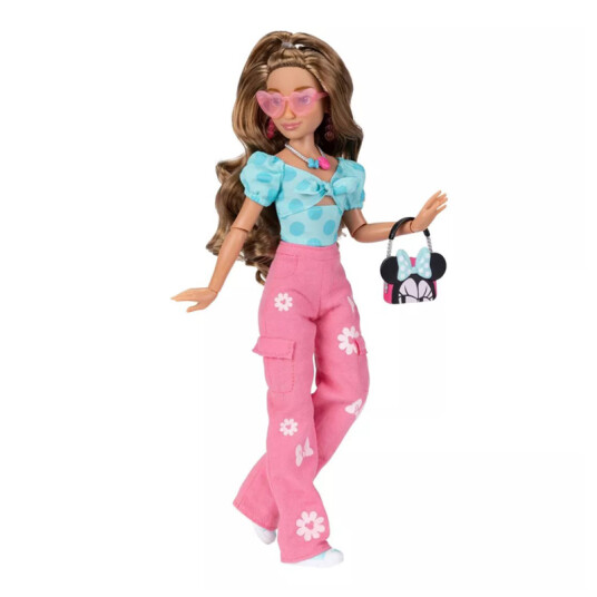 JAKKS Pacific Disney ily 4EVER Fashion Doll med ekstra mote inspirert av Minnie JAKKS Pacific Disney ily 4EVER Fashion Doll med ekstra mote inspirert av Minnie