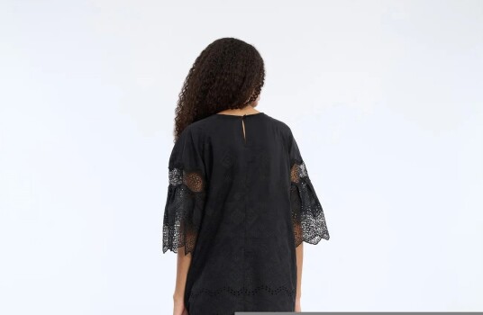 Munthe Vansina Black 38