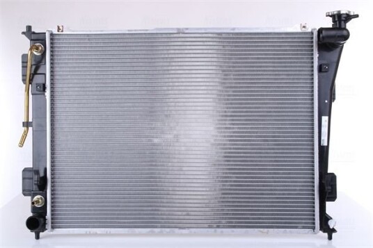Radiator NISSENS 675012