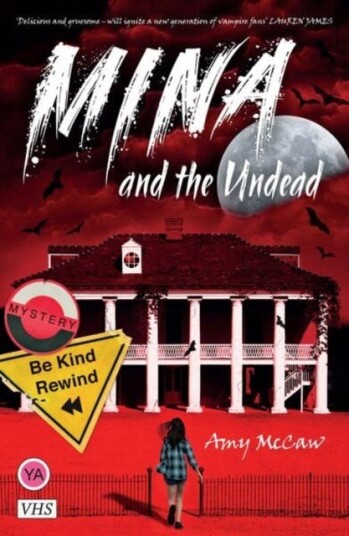 Mina And The Undead Av Amy Mccaw