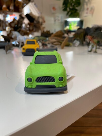 Geng Feng Toy Cars Bioplastic Geng Feng Toy Cars Bioplastic
