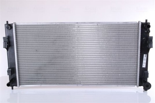 Radiator NISSENS 68737 Radiator NISSENS 68737