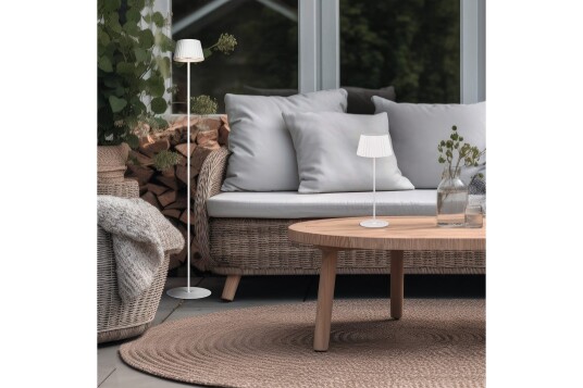 Trio Lighting Bordlampe Suarez Matt hvit
