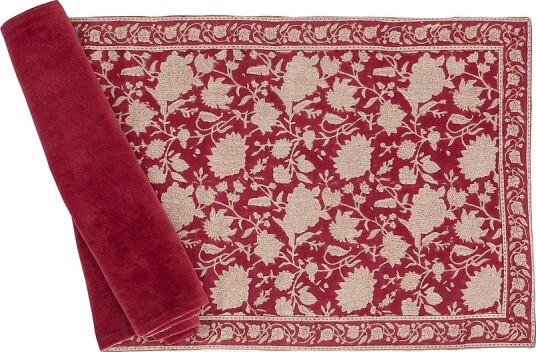 Chamois Tablerunner i lin Indian Rose Rød Chamois Tablerunner i lin Indian Rose Rød