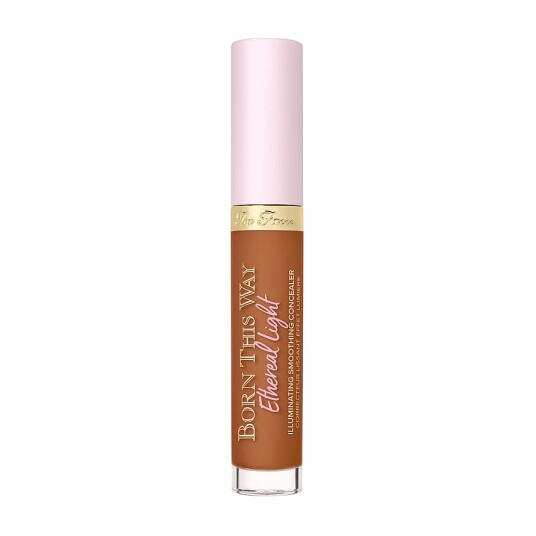 Born This Way Ethereal Light Concealer Caramel Drizzle