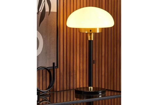 Maltiba Bordlampe 66 cm E27 Svart/Hvit Maltiba Bordlampe 66 cm E27 Svart/Hvit