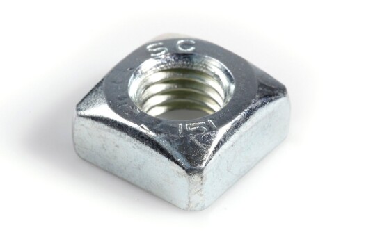 Arvid Nilsson D557-5-El M8 4kt Mutter 1000-Pakke